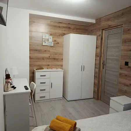 Mieszkanie Z 2-sypialniami Daire Łomianki